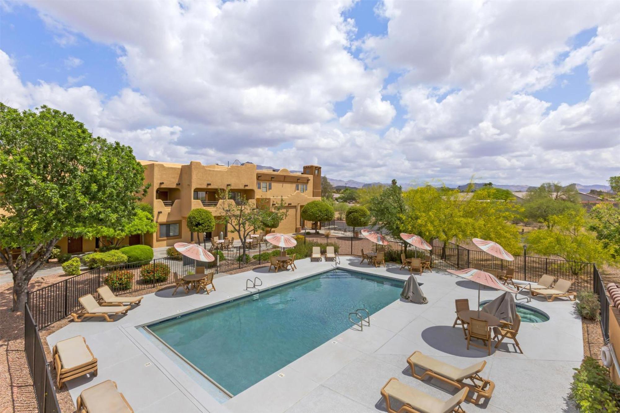 Western & Gold Canyon