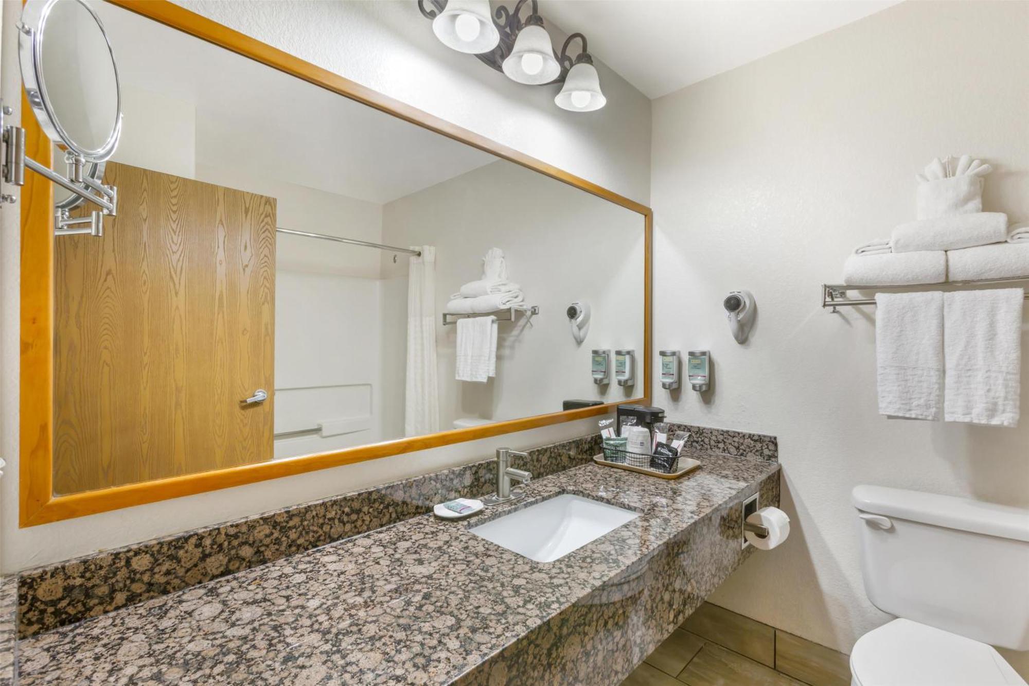Hotel Western & 3*