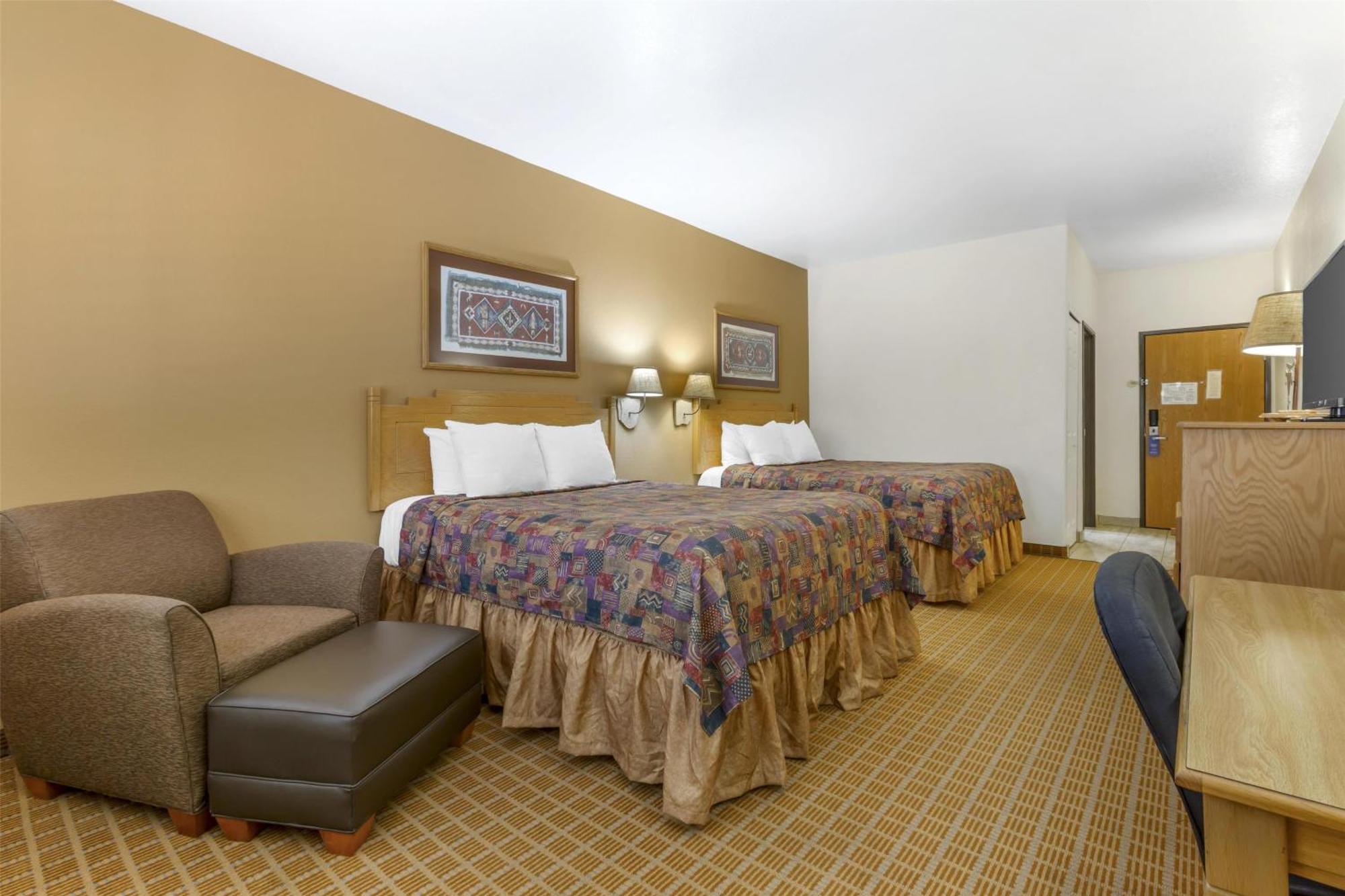 Hotel Western & Gold Canyon